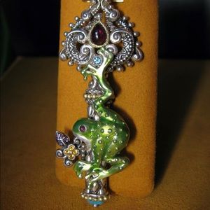 Barbara Bixby frog key enhancer